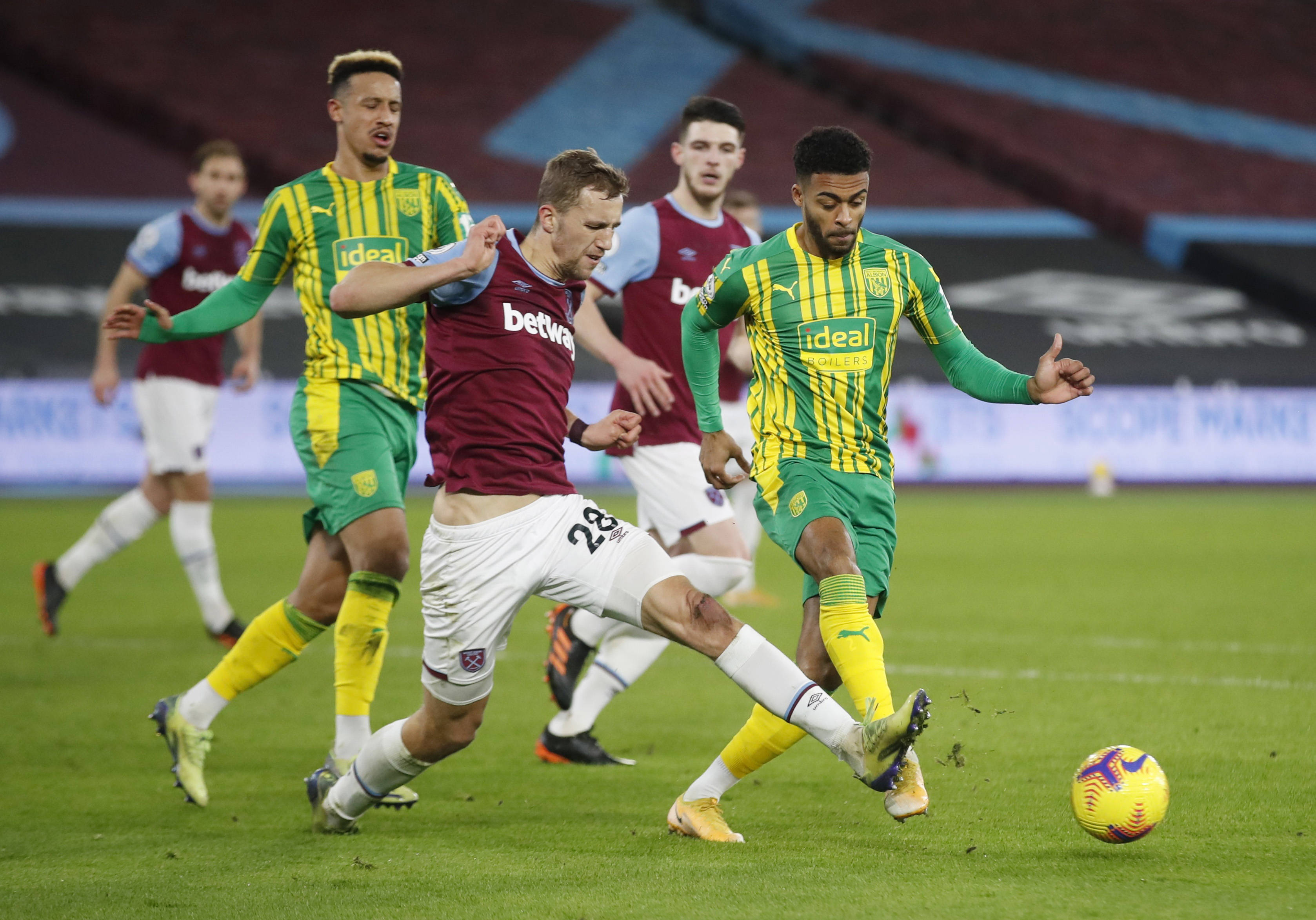 都扎实和稳 都扎实和稳